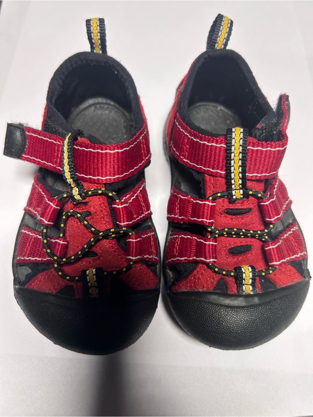 KEEN Newport H2 Toddler Sandals Size 4 Red Black Yellow Preowned Great Condition